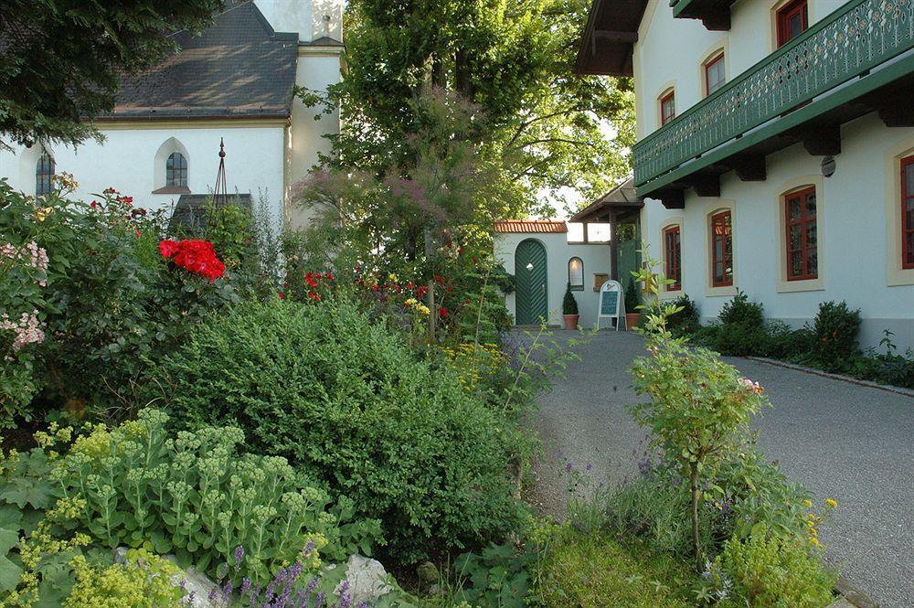 Hotel Zur Schonen Aussicht Feldkirchen-Westerham Eksteriør billede